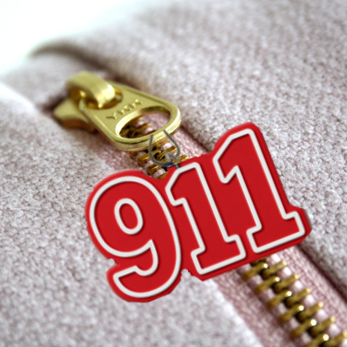 9-1-1 ZIPPER PULL