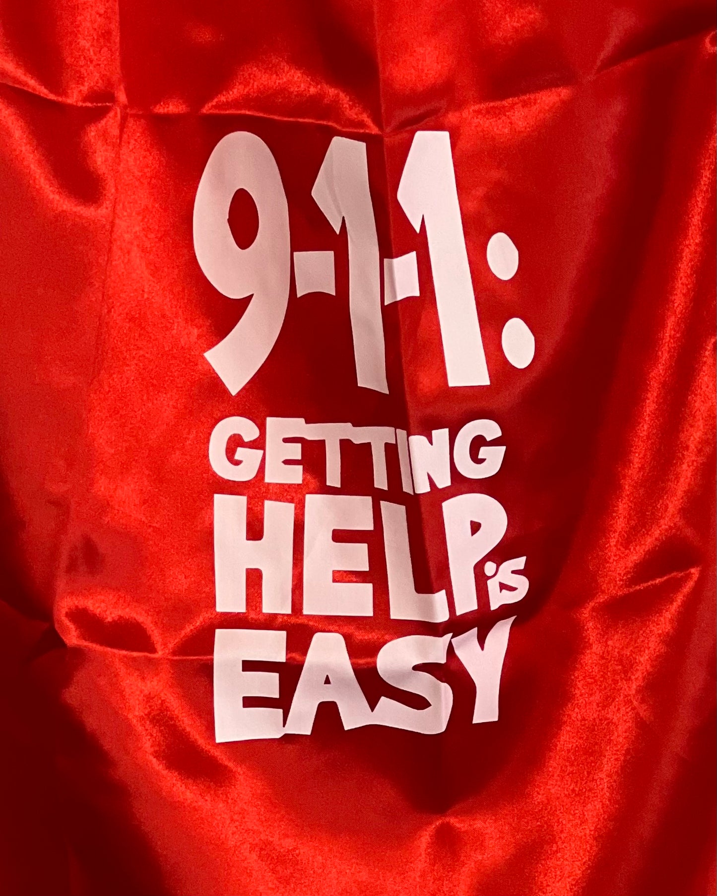 **CLEARANCE** Pkg of 4 - 9-1-1 Getting Help is Easy Superhero Capes